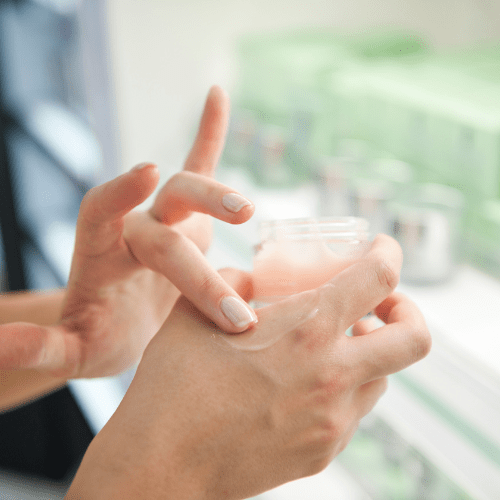 Common Mistakes to Avoid When Using a Rejuvenating Serum - Mirasoa Cares